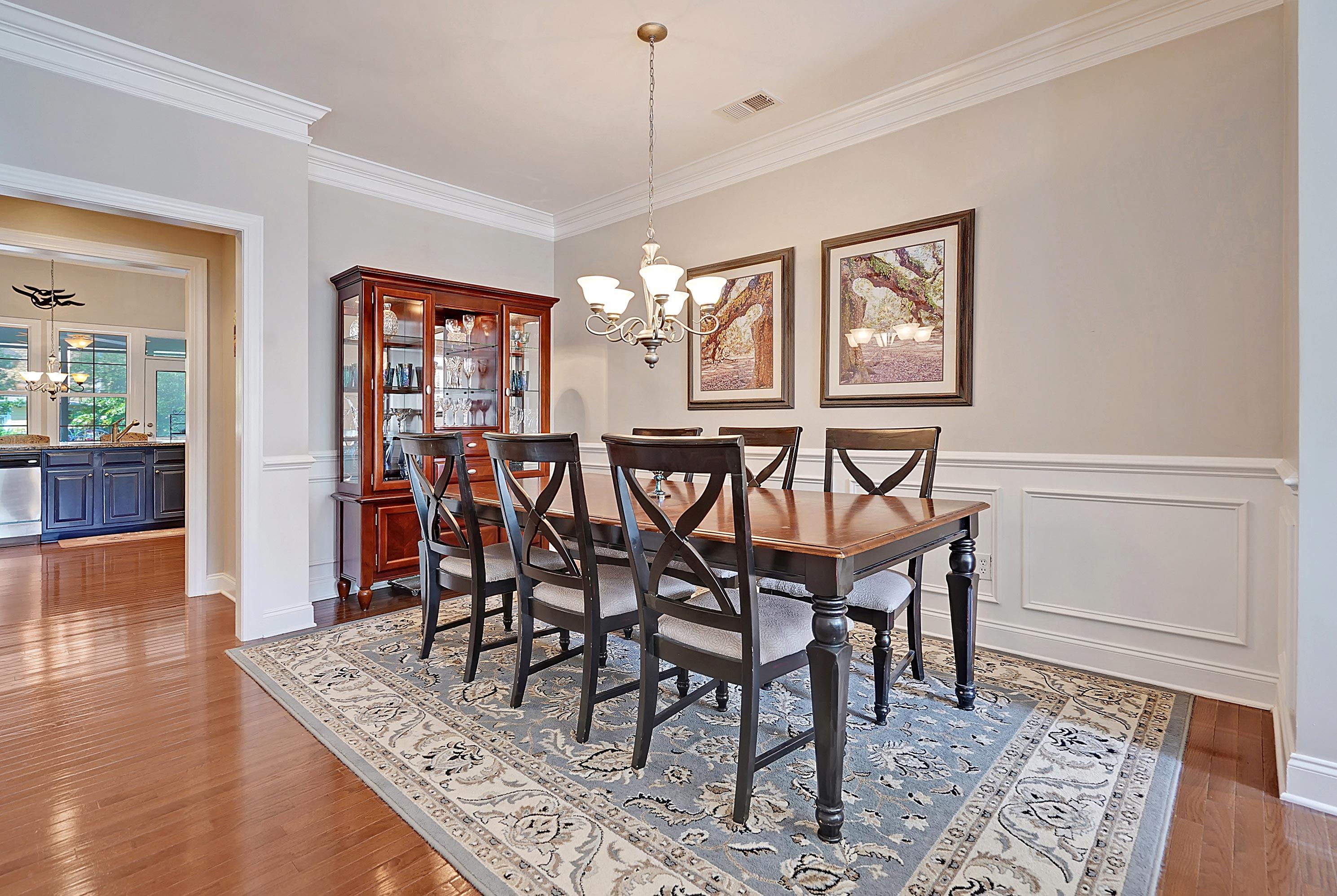 1477 Clancy Road Mount Pleasant, SC 29466 - Photo 7 of 53 Dining space
