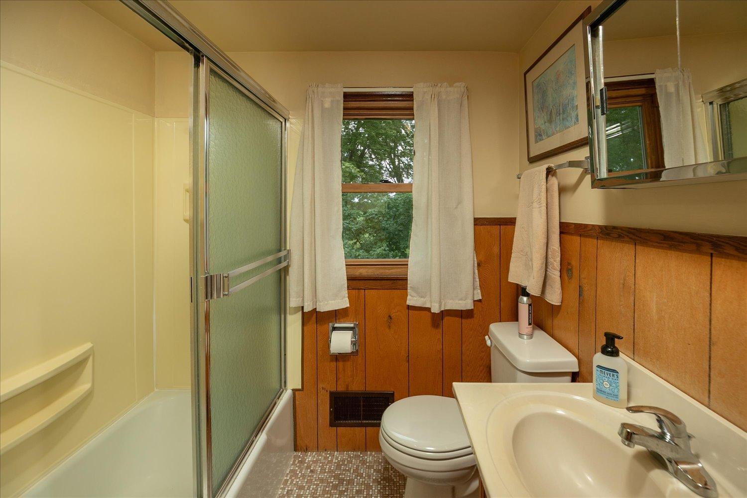 54769 270th Street Austin, MN 55912 - Photo 26 of 50