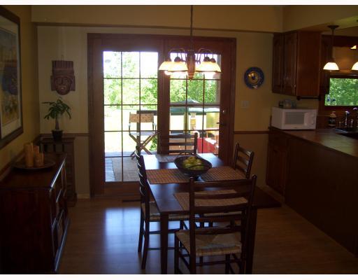 203 Laurel Way Spring Church, PA 15686 - Photo 7 of 14 Kitchen.