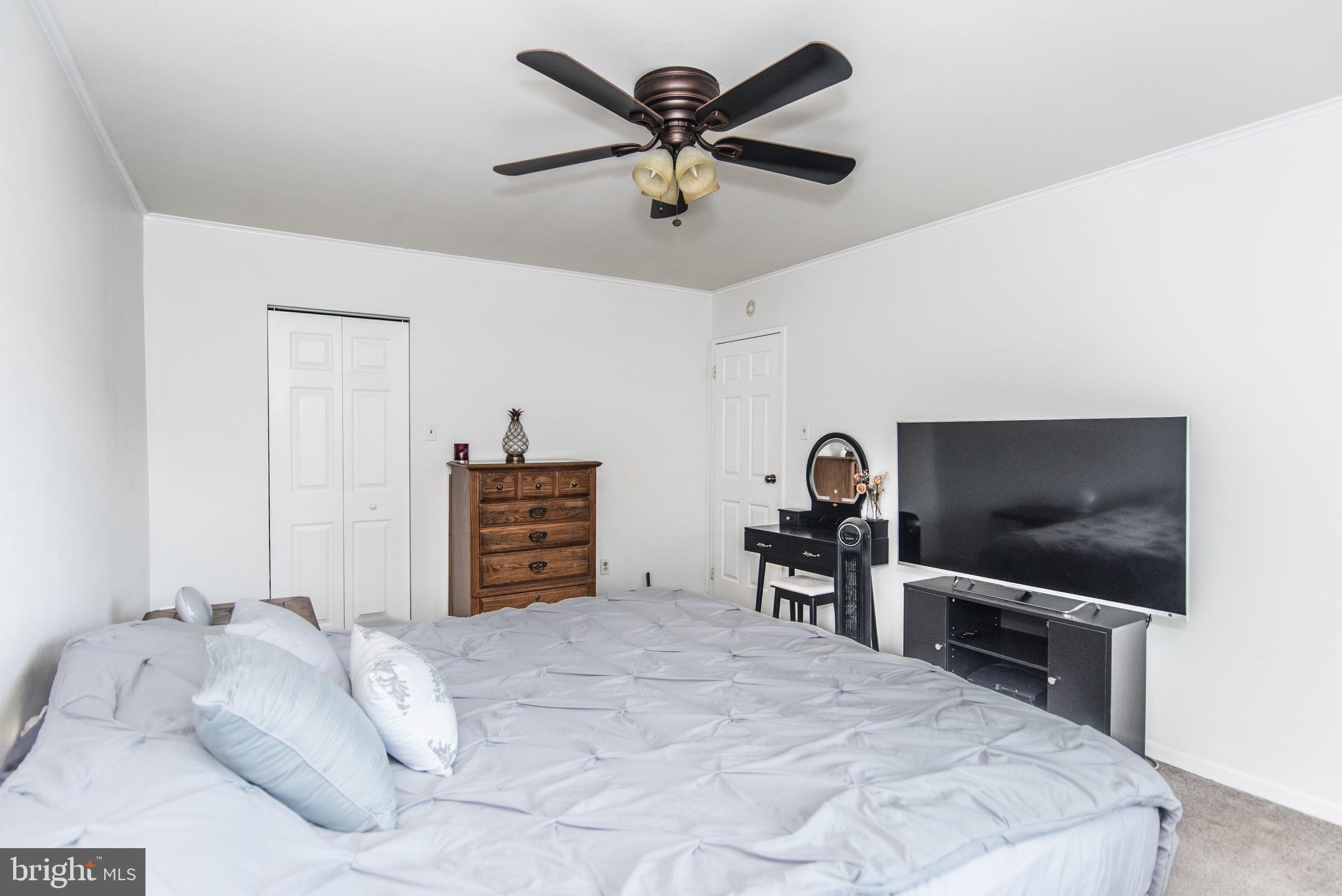 50301 Delaire Landing Road, Unit 301 Philadelphia, PA 19114 - Photo 15 of 31