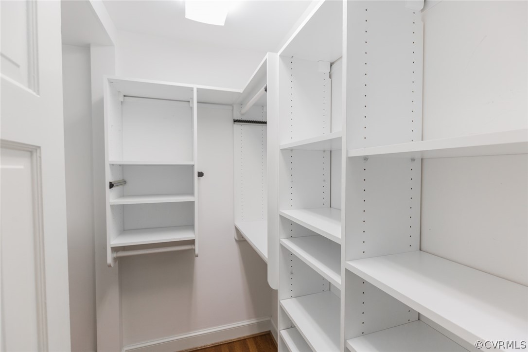 3814 Dover Road Richmond, VA 23221 - Photo 27 of 48 Master suite walk-in closet