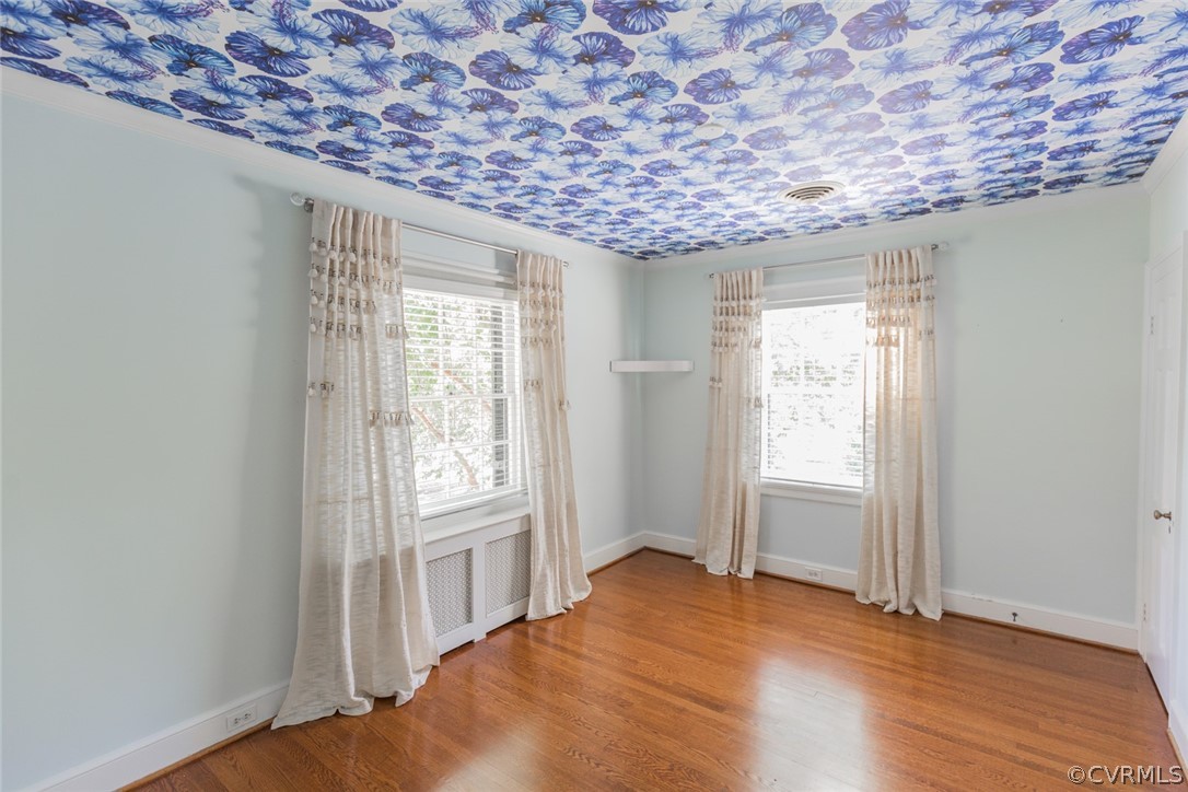 3814 Dover Road Richmond, VA 23221 - Photo 28 of 48 The second bedroom has hardwood floors, a front an
