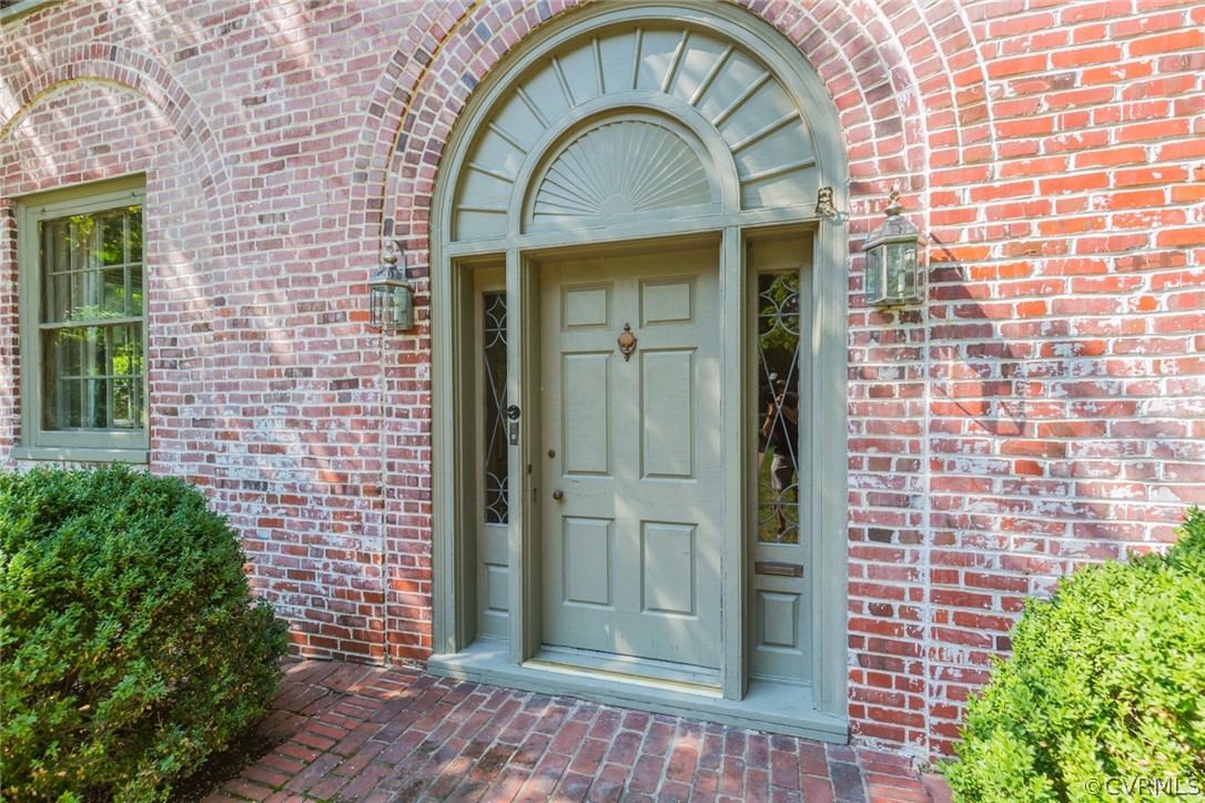 3814 Dover Road Richmond, VA 23221 - Photo 4 of 48 Gallery Image 4