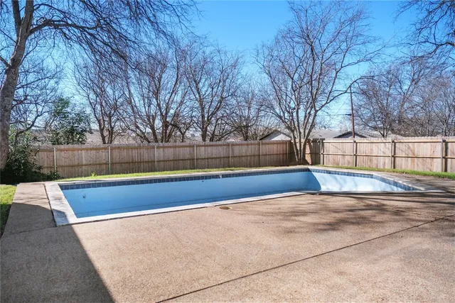 $195,000 | 3300 Lake Inks Avenue, Killeen, TX 76543