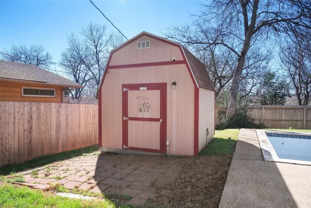 $195,000 | 3300 Lake Inks Avenue, Killeen, TX 76543