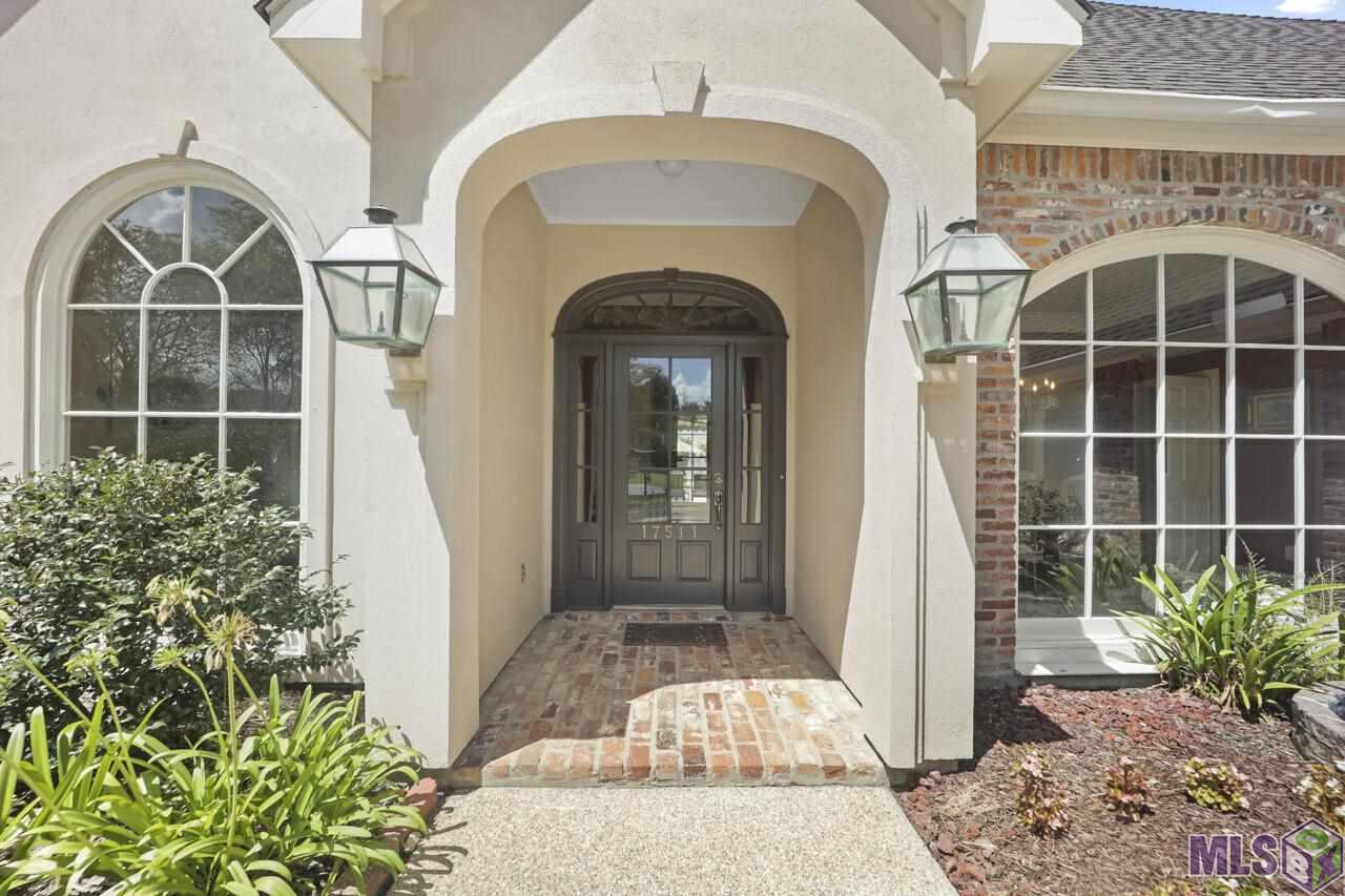 17511 Crossing Boulevard Baton Rouge, LA 70810 - Photo 3 of 40