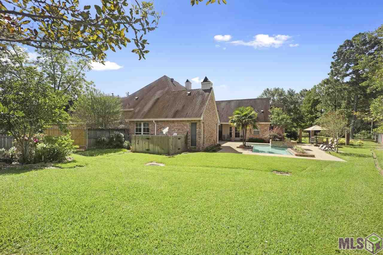 17511 Crossing Boulevard Baton Rouge, LA 70810 - Photo 34 of 40