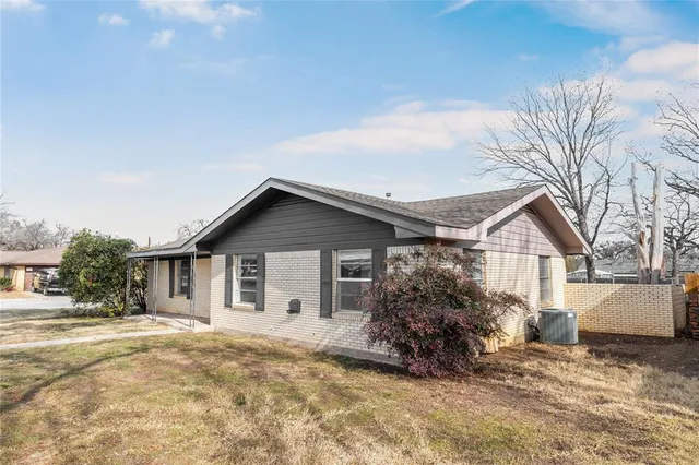 $179,900 | 1700 18th Street, Brownwood, TX 76801