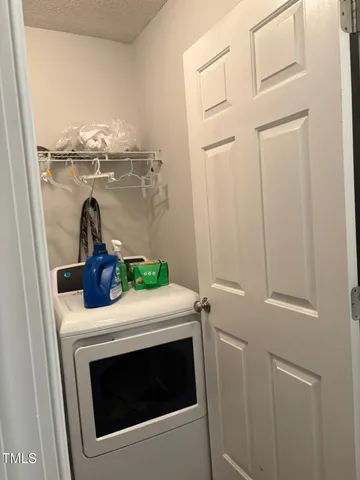 $458,000 | 595 Durwood Drive, Raleigh, NC 27603