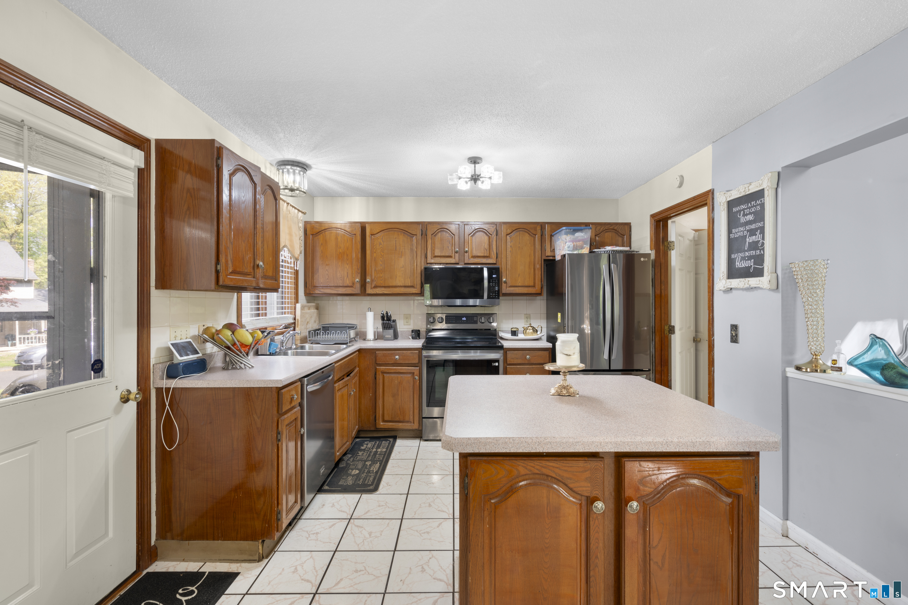 10 Quail Run Bloomfield, CT 06002 - Photo 19 of 40