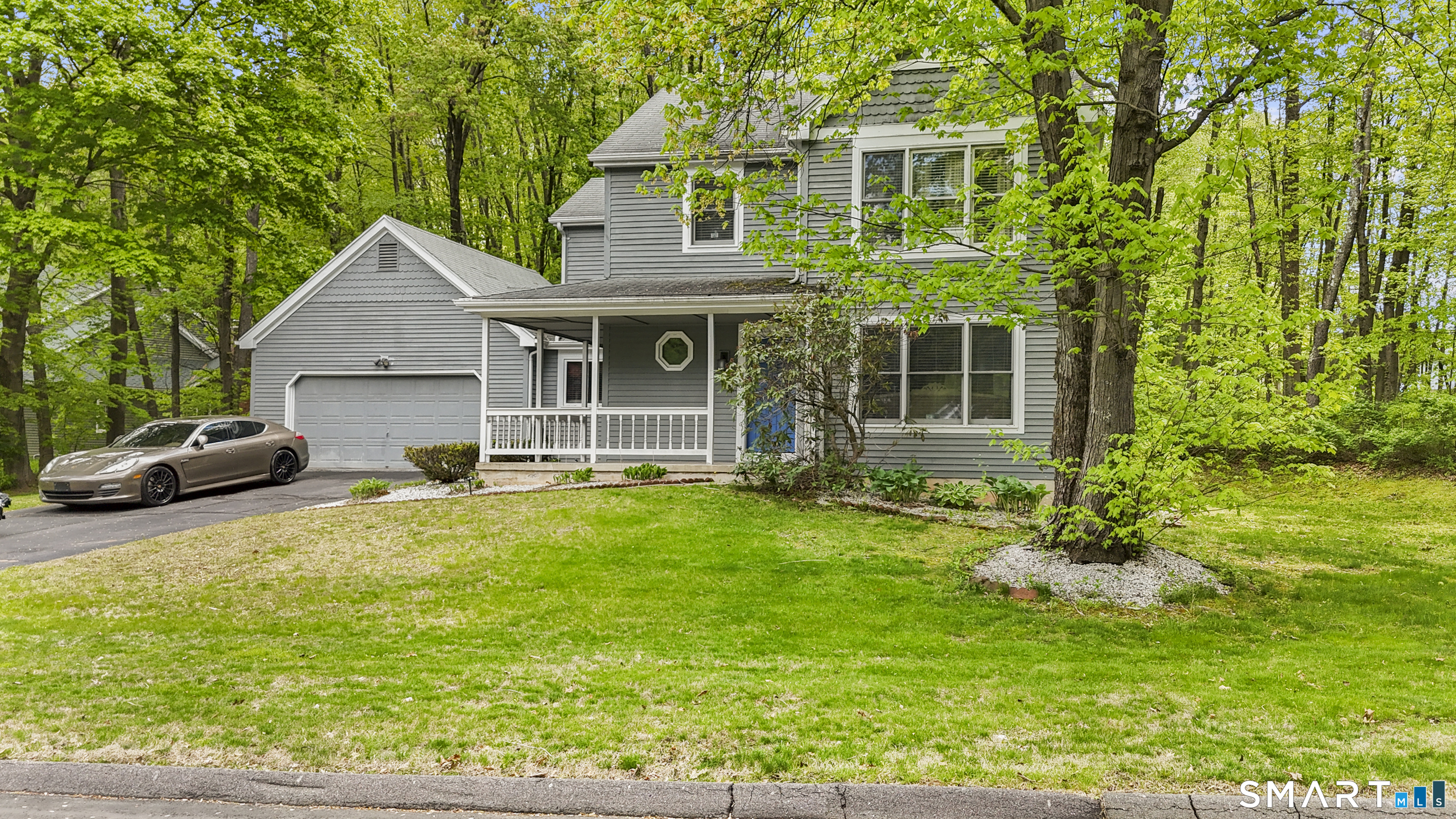 10 Quail Run Bloomfield, CT 06002 - Photo 2 of 40