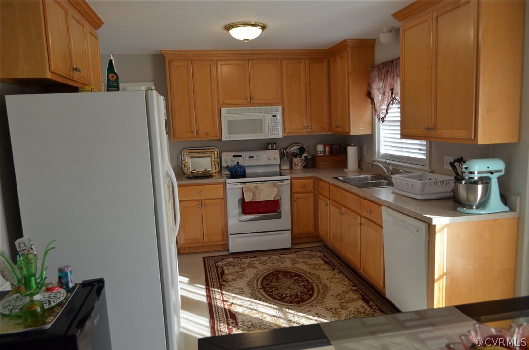 7909 Three Chopt Road Henrico, VA 23229 - Photo 3 of 29 Gallery Image 3