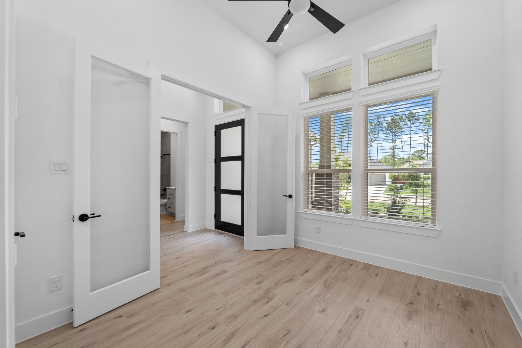 413 Lone Ranger Drive Montgomery, TX 77316 - Photo 11 of 37 Representative Photo