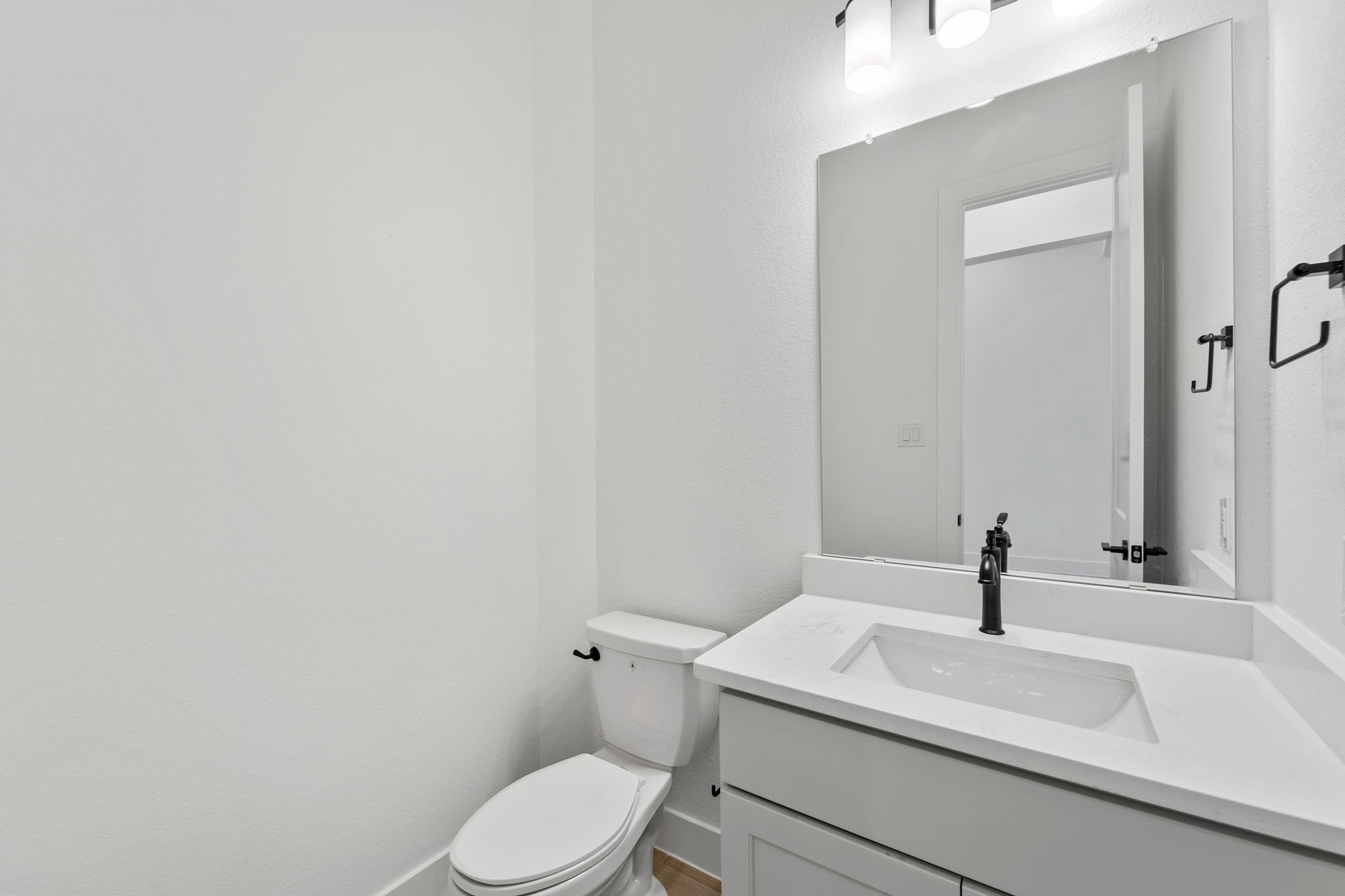 413 Lone Ranger Drive Montgomery, TX 77316 - Photo 19 of 37 Representative Photo