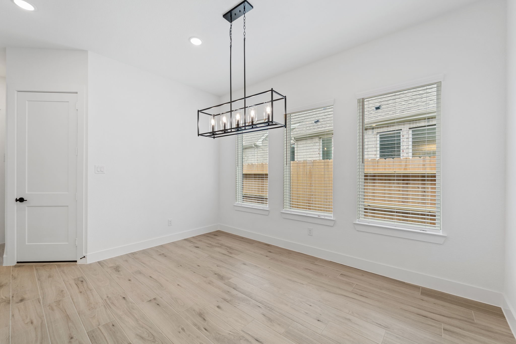 413 Lone Ranger Drive Montgomery, TX 77316 - Photo 10 of 37 Representative Photo