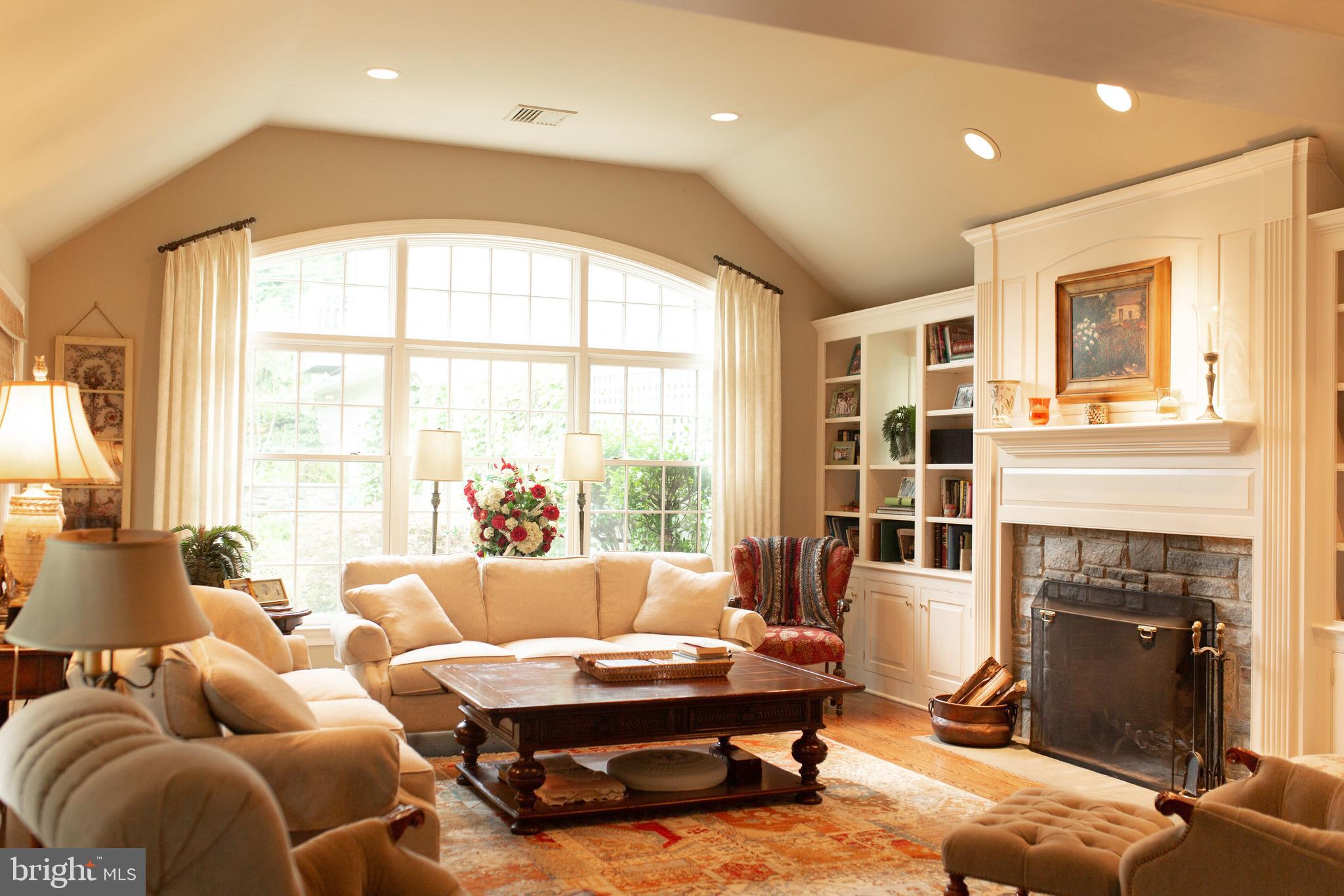 626 Fernfield Circle Wayne, PA 19087 - Photo 36 of 54 Family room area