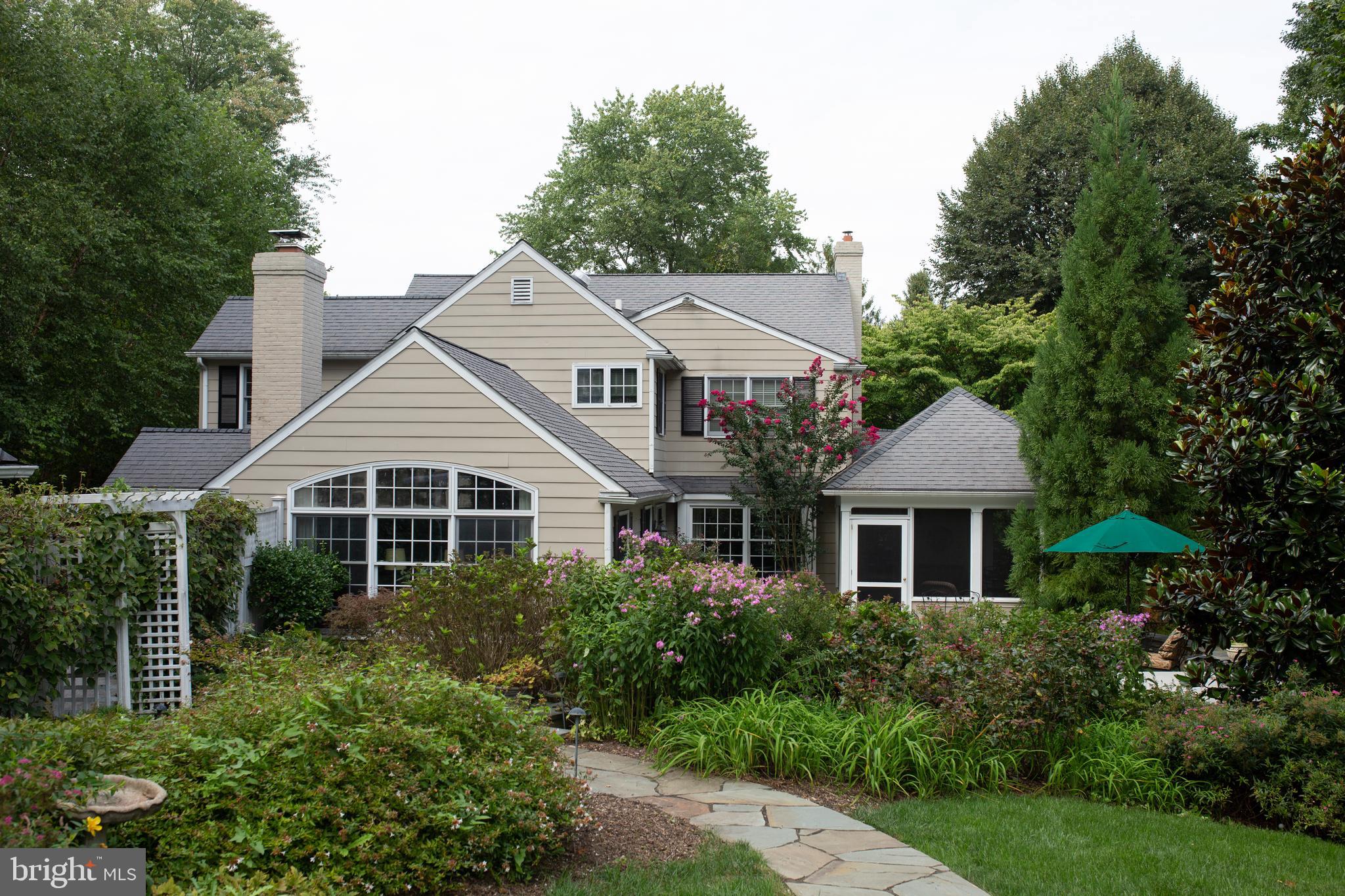 626 Fernfield Circle Wayne, PA 19087 - Photo 9 of 54 Rear view from pool area