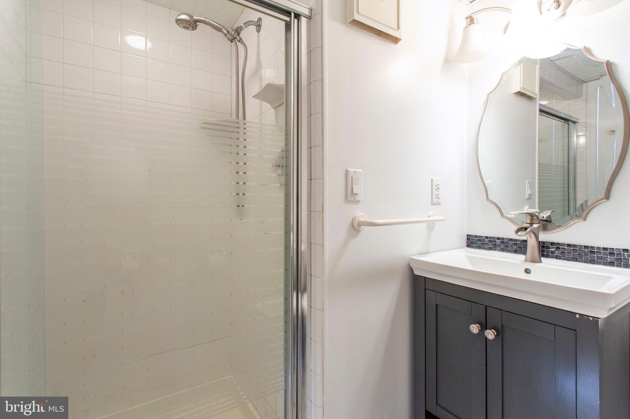 1340 Pennington Road Philadelphia, PA 19151 - Photo 14 of 16 Basement Bathroom (Full)