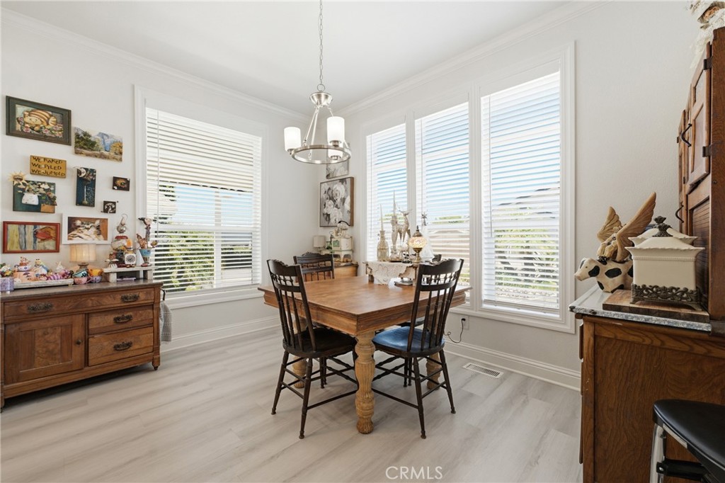 23301 Ridge Rte Drive, Unit 111 Laguna Hills, CA 92653 - Photo 19 of 43