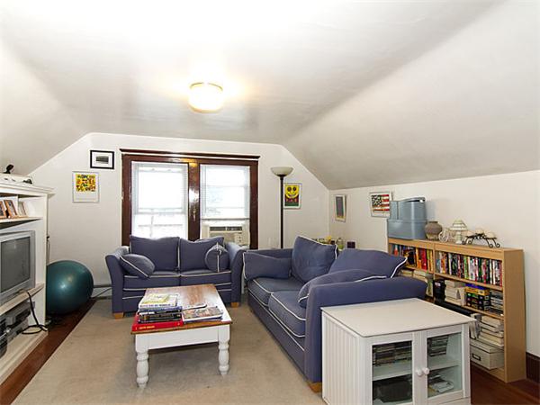 33 Carver Road Watertown, MA 02472 - Photo 19 of 23 Gallery Image 19