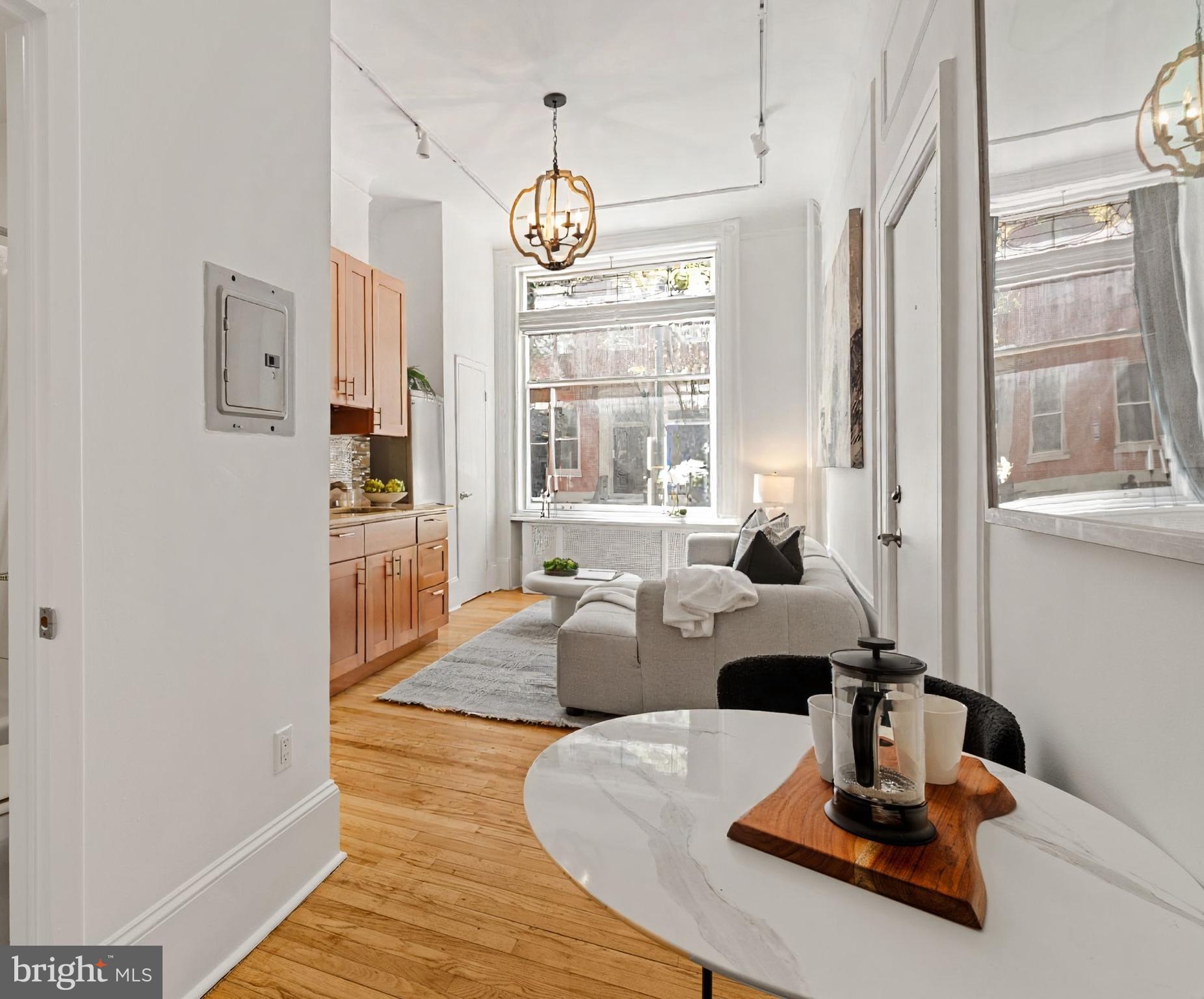 1109 Spruce Street, Unit 1F Philadelphia, PA 19107 - Photo 15 of 17