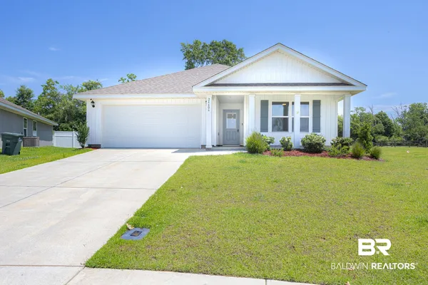 $2,600 | 24606 Alamitos Trace Drive, Daphne, AL 36526
