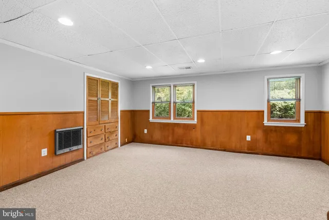 $4,500 | 8515 Farrell Drive, Chevy Chase, MD 20815