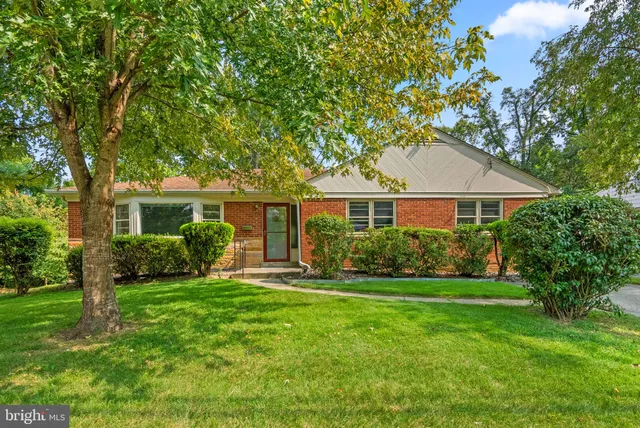 $4,500 | 8515 Farrell Drive, Chevy Chase, MD 20815