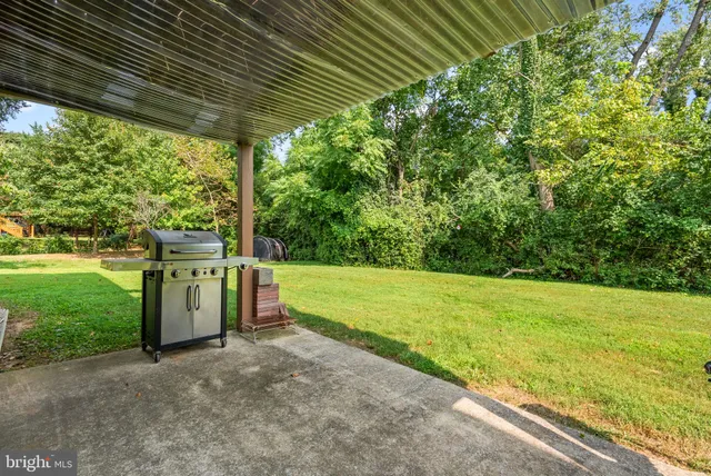 $4,500 | 8515 Farrell Drive, Chevy Chase, MD 20815