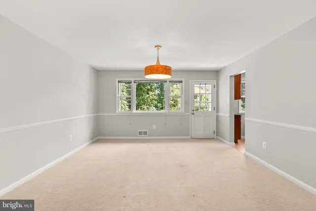 $4,500 | 8515 Farrell Drive, Chevy Chase, MD 20815