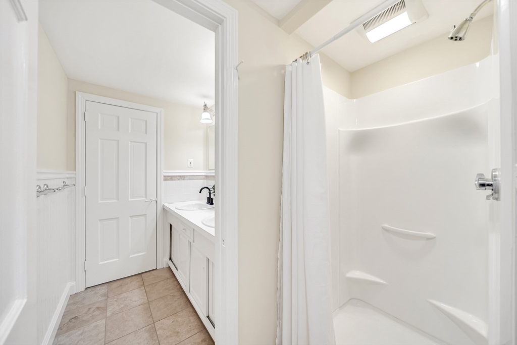 6 Brewster Road Wayland, MA 01778 - Photo 31 of 41
