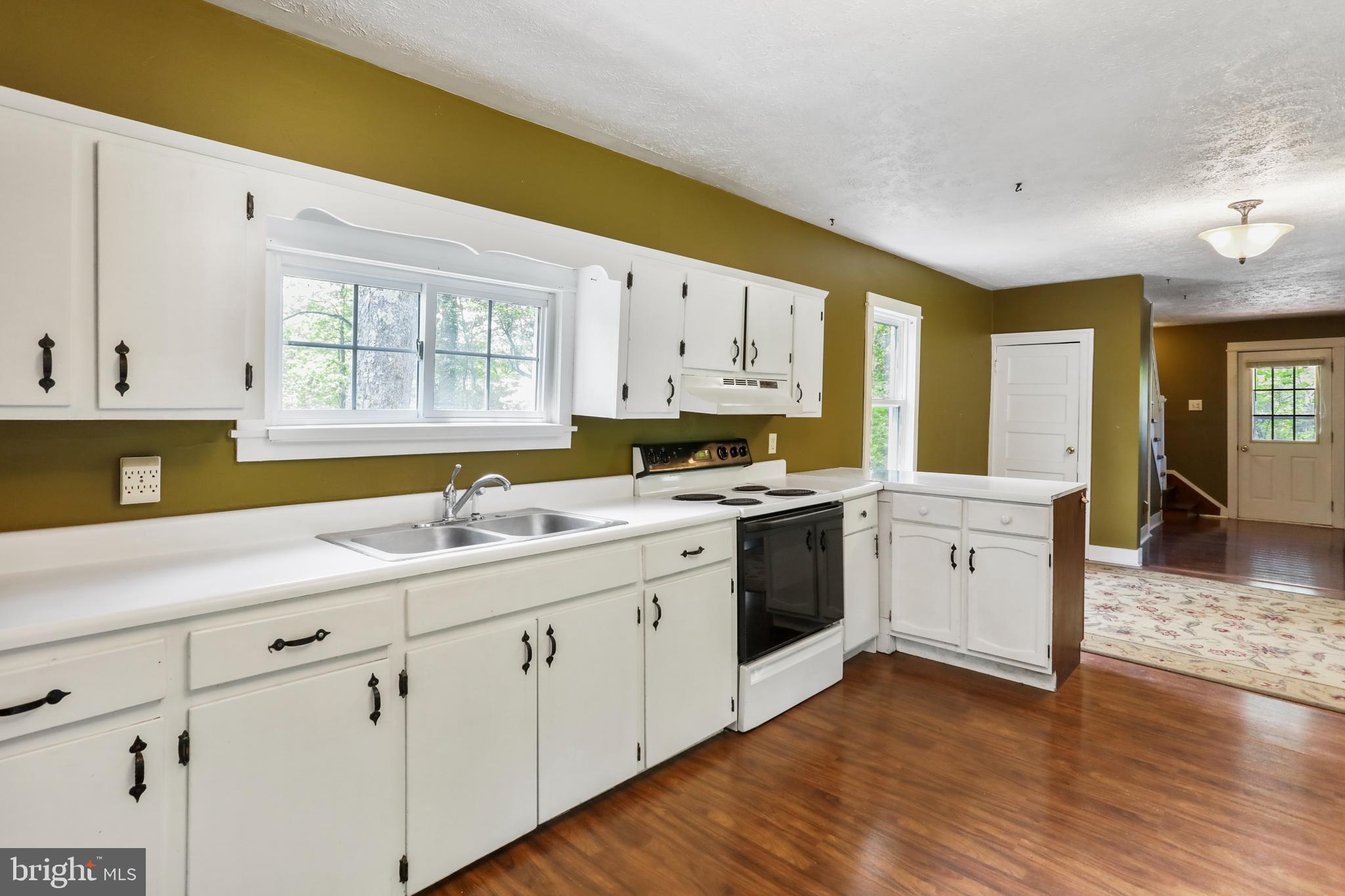37 Corner Road Edinburg, VA 22824 - Photo 16 of 42 Kitchen