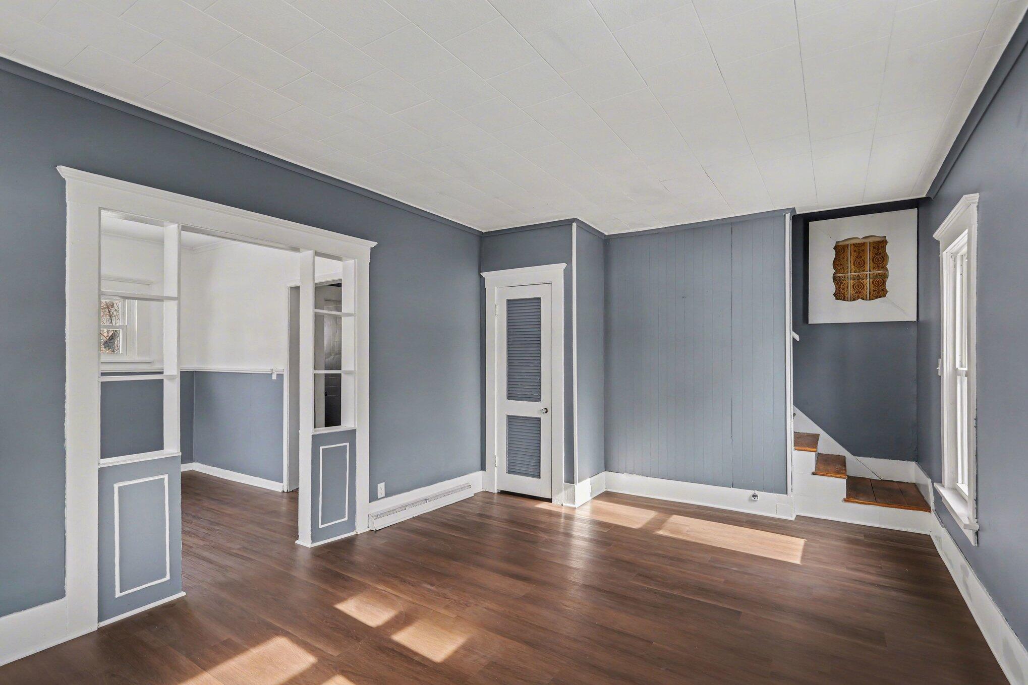 1235 Sheldon Street Jackson, MI 49203 - Photo 2 of 15 1235 Sheldon