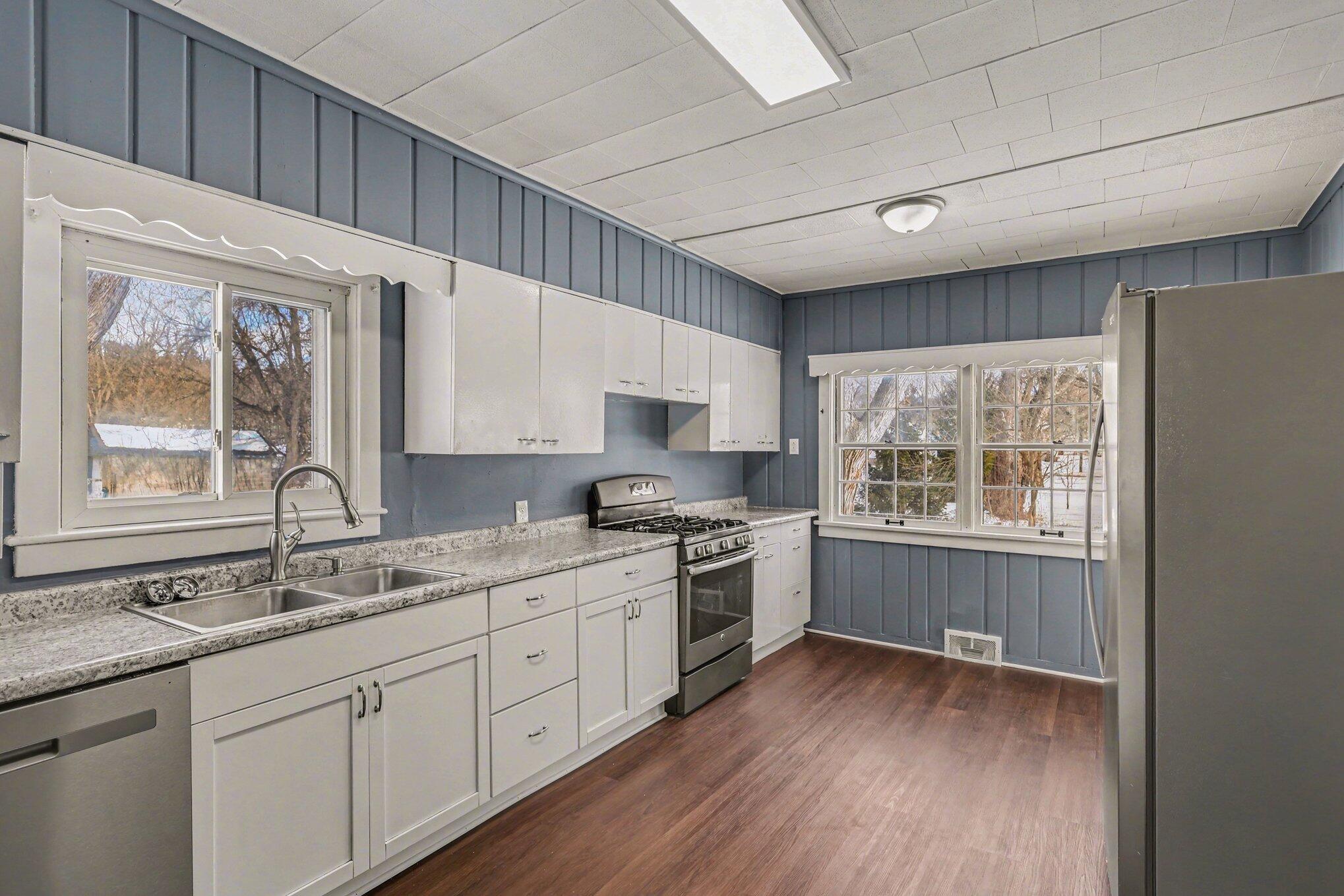 1235 Sheldon Street Jackson, MI 49203 - Photo 6 of 15 file_6035