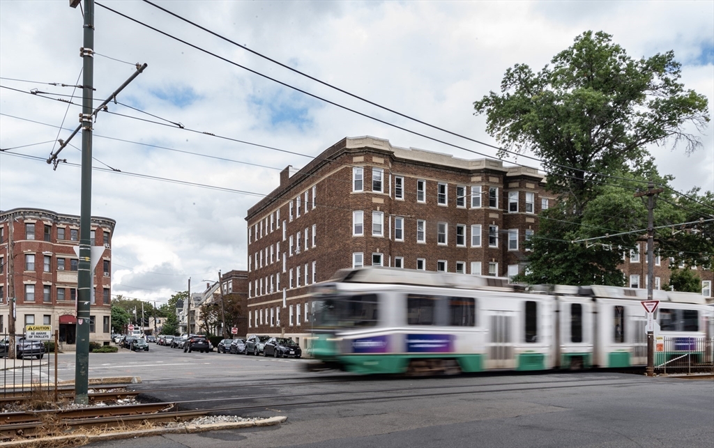 4 Franklin Street, Unit 401 Boston, MA 02134 - Photo 19 of 20