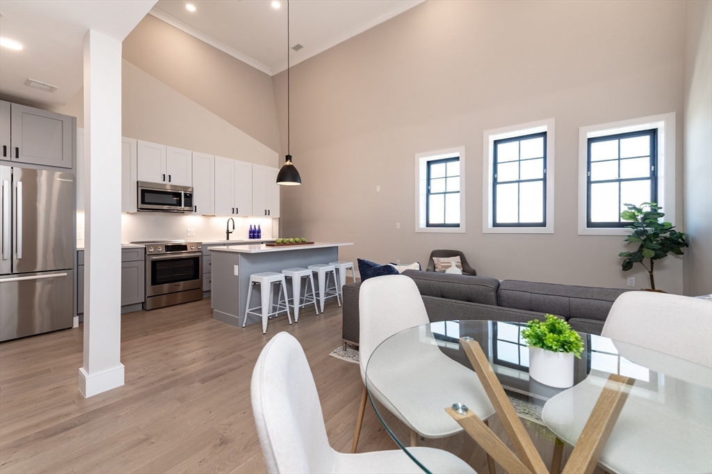 4 Franklin Street, Unit 401 Boston, MA 02134 - Photo 7 of 20