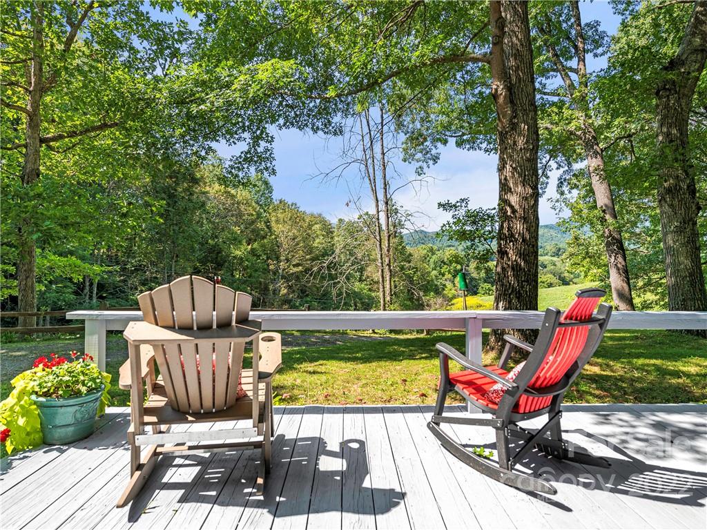 8-50 CC Farm Road Burnsville, NC 28714 - Photo 27 of 48