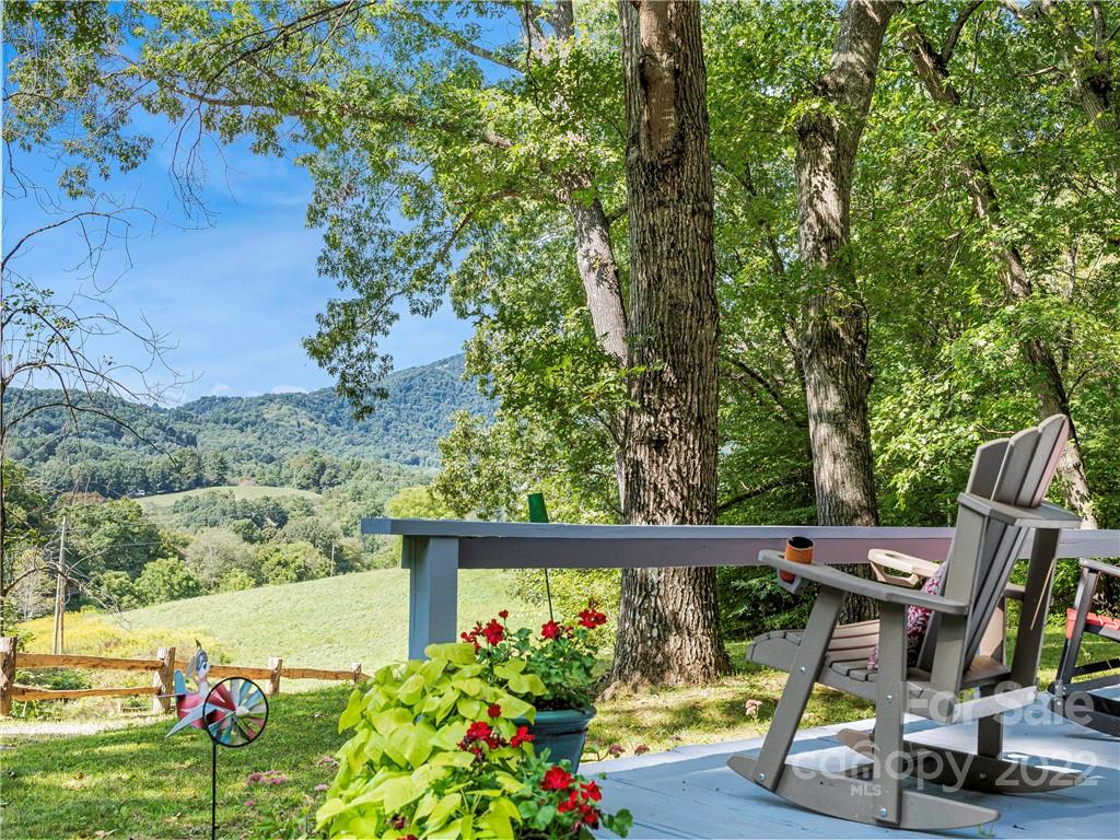 8-50 CC Farm Road Burnsville, NC 28714 - Photo 35 of 48