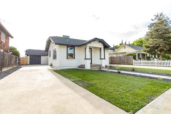 $399,999 | 2520 2nd Street, Ceres, CA 95307