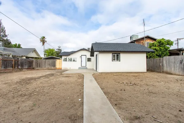 $399,999 | 2520 2nd Street, Ceres, CA 95307