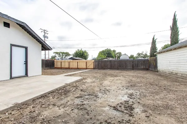 $399,999 | 2520 2nd Street, Ceres, CA 95307