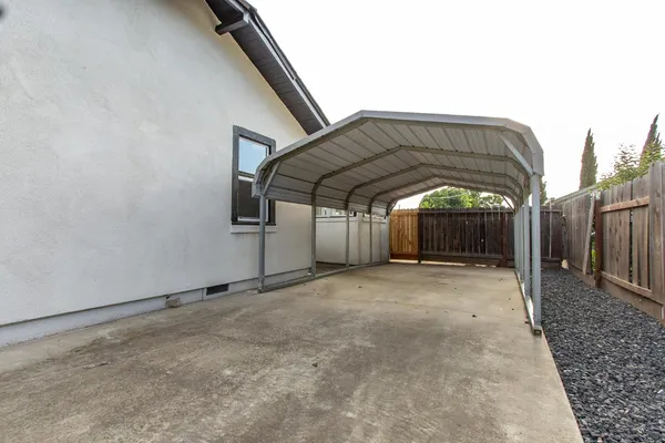 $399,999 | 2520 2nd Street, Ceres, CA 95307