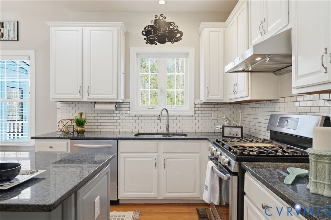 10918 Church Point Road Chesterfield, VA 23832 - Photo 8 of 36