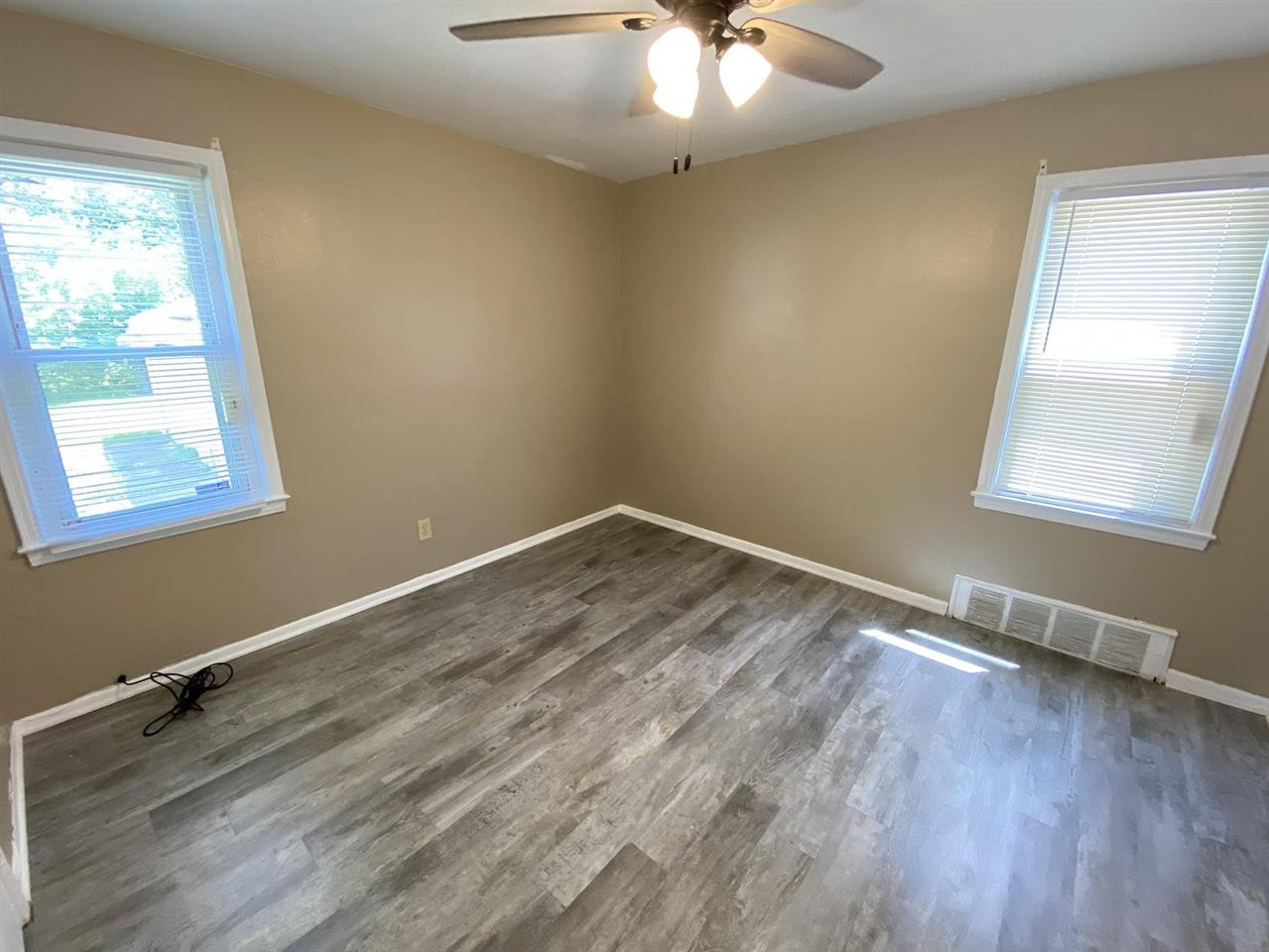 1053 Harrison Street Inkster, MI 48141 - Photo 4 of 12 Photo 4