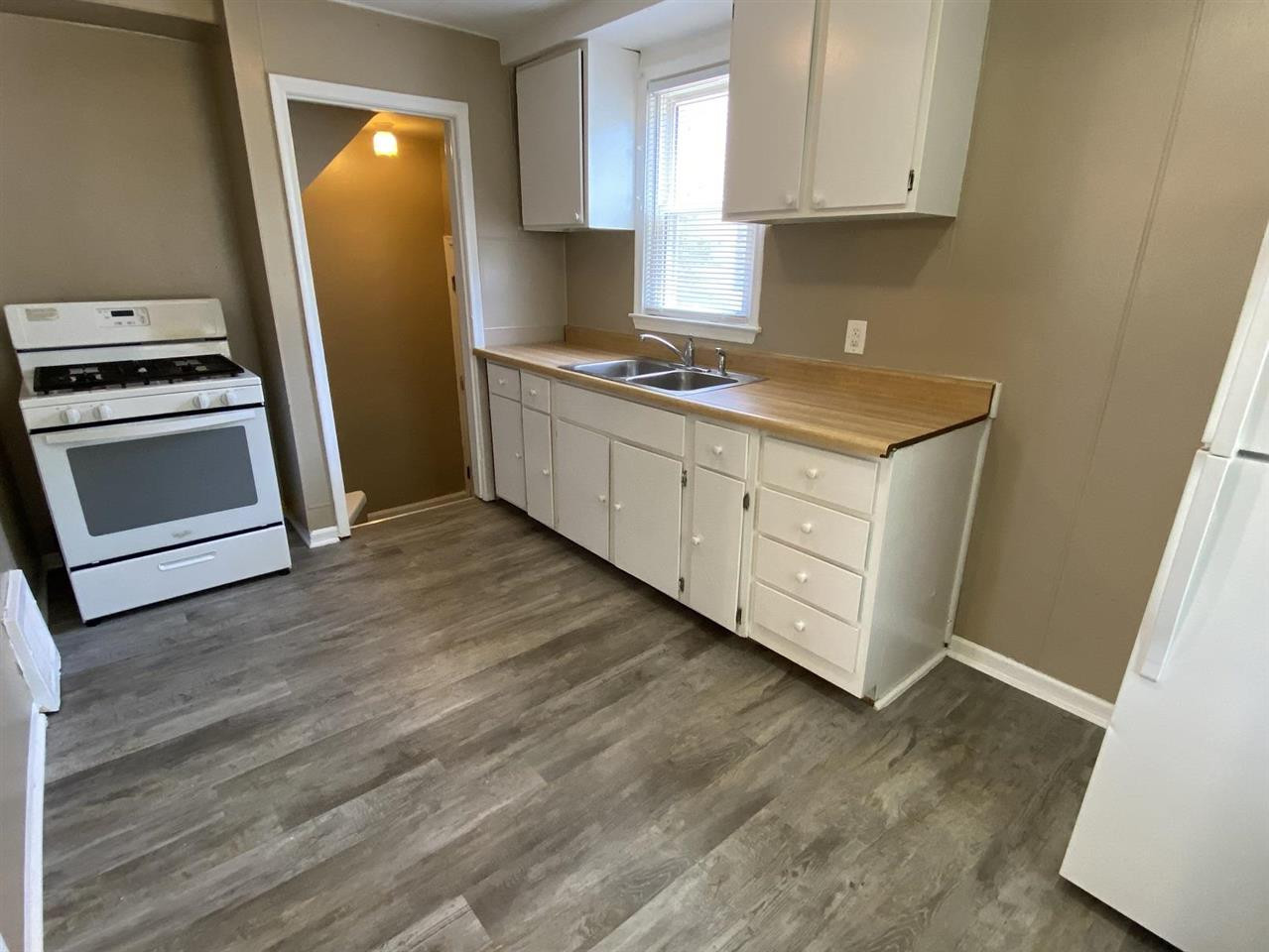 1053 Harrison Street Inkster, MI 48141 - Photo 6 of 12 Photo 6