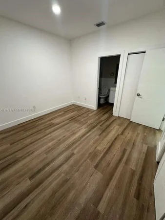 $3,100 | 9999 Northwest 23rd Avenue, Unit 9999, Miami, FL 33147