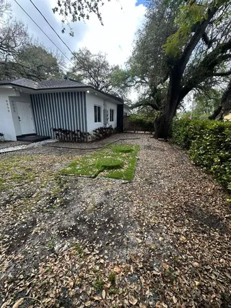 $3,100 | 9999 Northwest 23rd Avenue, Unit 9999, Miami, FL 33147