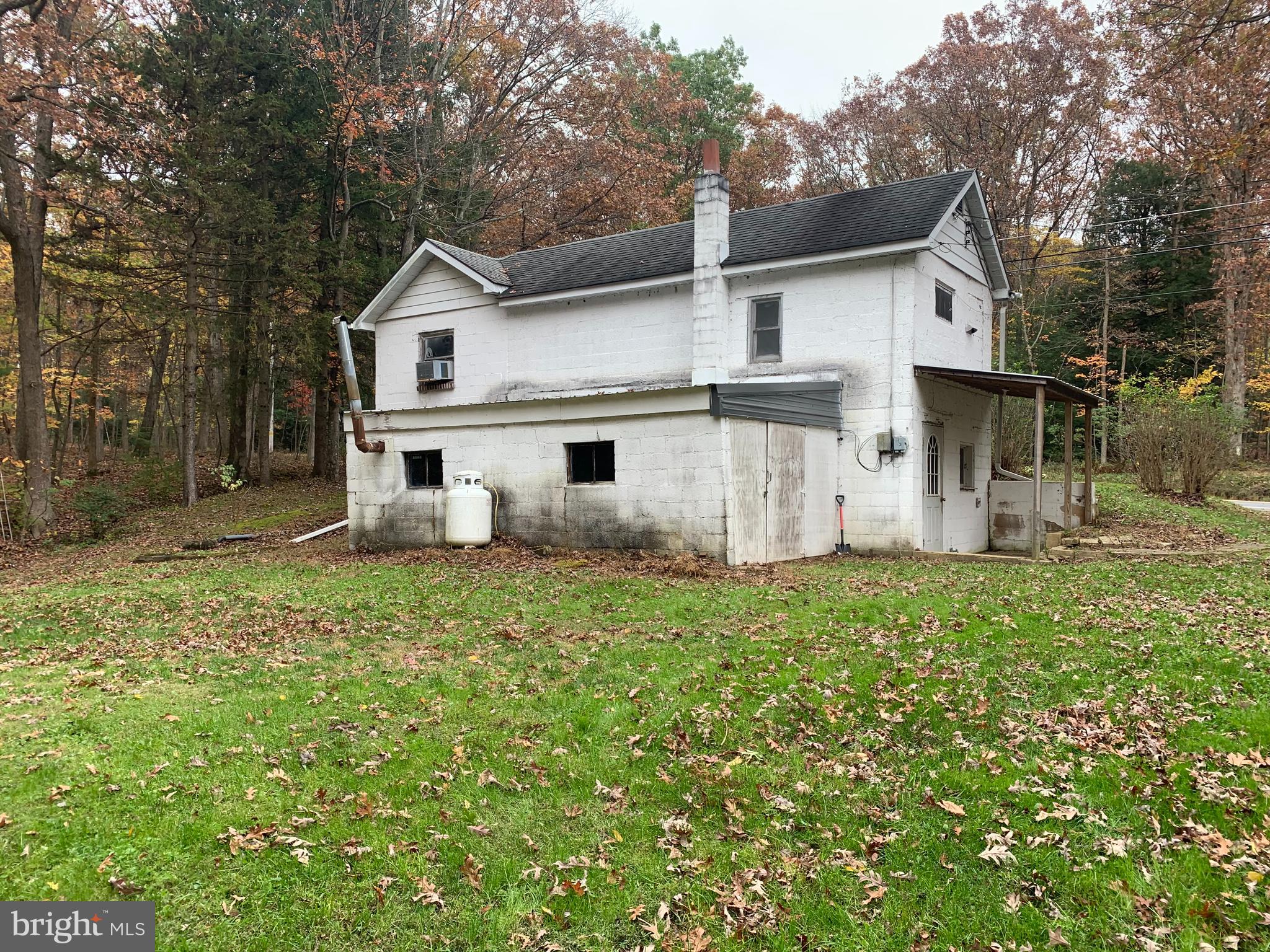3446 Long Run Road Lehighton, PA 18235 - Photo 5 of 36 Gallery Image 5