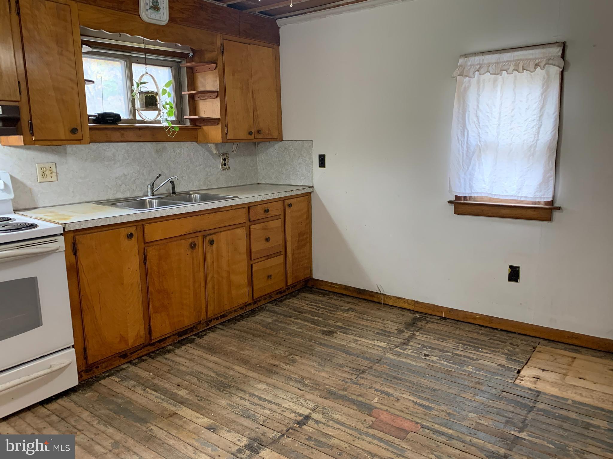 3446 Long Run Road Lehighton, PA 18235 - Photo 9 of 36 Gallery Image 9