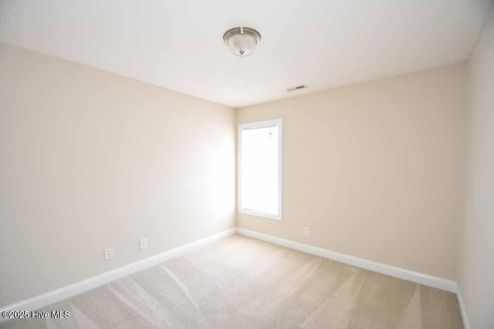 4267 Dudleys Grant Drive, Unit A Winterville, NC 28590 - Photo 15 of 21 Dudleys Grant Drive 4267 A (15)